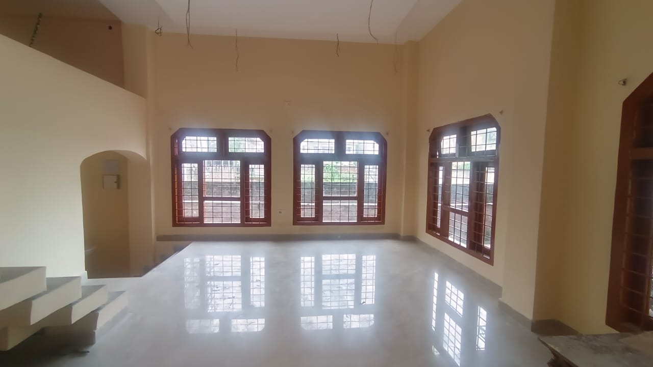 Unfurnished 4bhk in Hatigaon, Guwahati, Assam, India for Rent